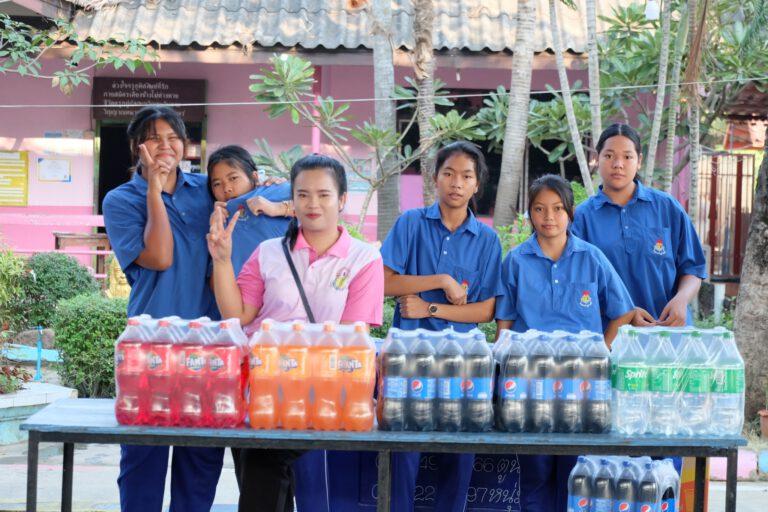 LINE_ALBUM_12-1-67 วันเด็ก ปี 67 ภาคกลางวัน_๒๔๐๑๑๒_209