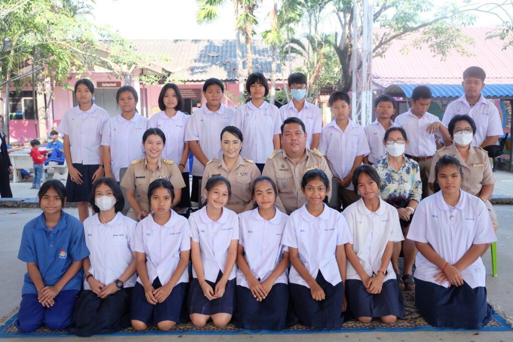 LINE_ALBUM_ท่านรองกล่าวอำลานักเรียน_๒๔๐๑๐๙_3